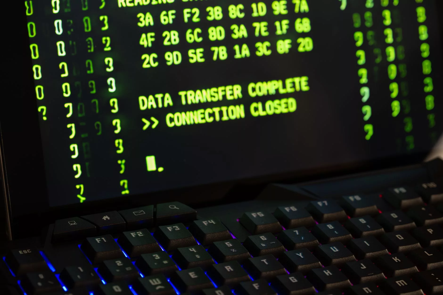 Moderne Hosting-Technologie: CDN-Integration, AWS und Sicherheitsstandards