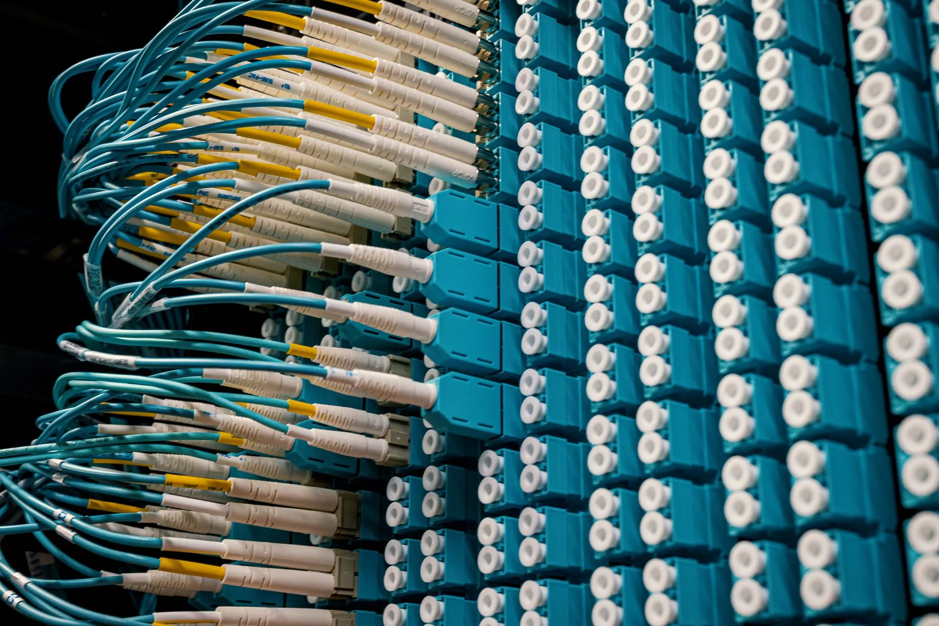 Essential Server Management Tips for Admins in 2026